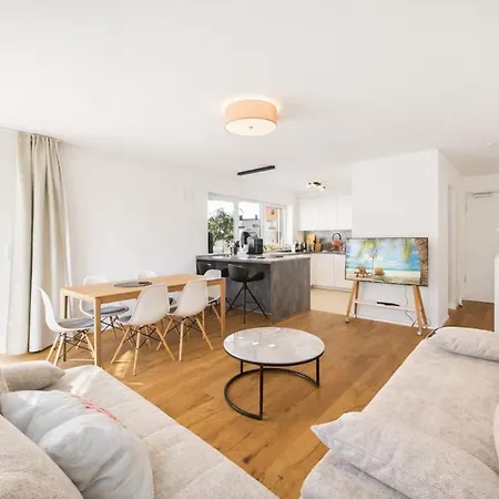 Apartment Maisonette-wohnung I 125 Qm I Garten I 2 Parkplaetze
