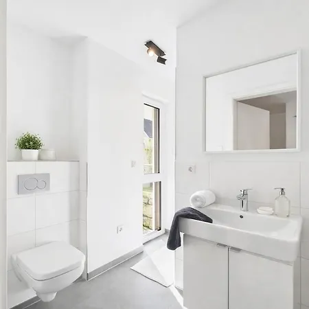 Maisonette-wohnung I 125 Qm I Garten I 2 Parkplaetze * Eltville am Rhein