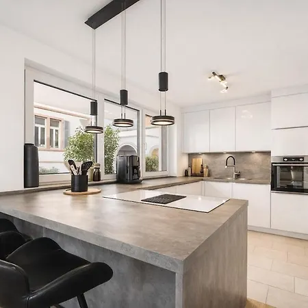 Maisonette-wohnung I 125 Qm I Garten I 2 Parkplaetze Eltville am Rhein